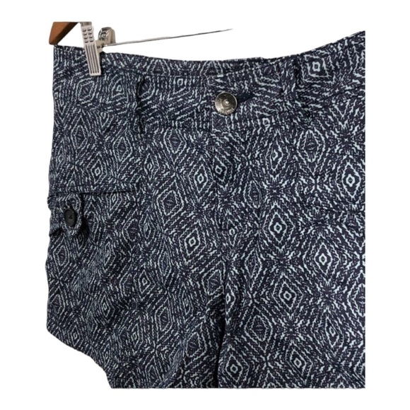 4/$45 MARMOT Navy Blue and White Patterned Flat Front Shorts size Medium - Picture 3 of 6